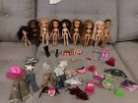 X9 Bratz Dolls 2001 MGA Felicia, Jade, Sasha, Yasmin, Cloe w accesories/clothing