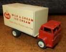 Hood Milk & Ice Cream Dairy Products '67 Winross Truck