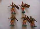 VINTAGE TIMPO TOYS PLASTIC FIGURES ROMAN SOLDIERS 5 YELLOW ARMOURED SKIRTS