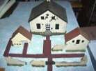LOT 2030   W BRITAINS-WW2 -  BRICK BUILDING AND WALLS, WW2 RESIN  FIGURES  